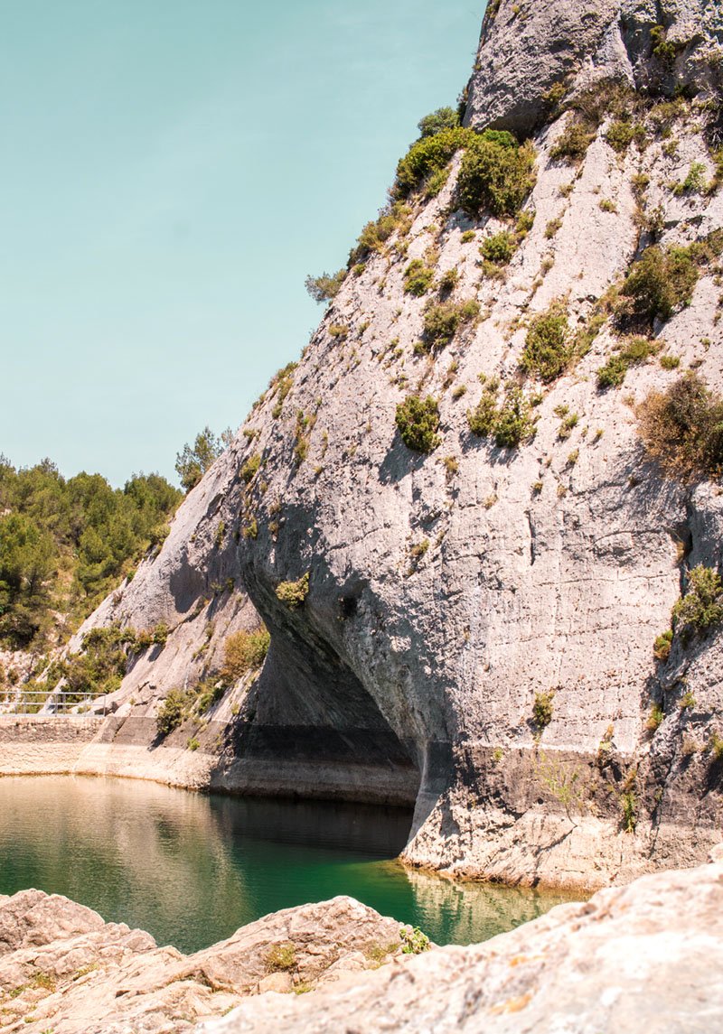 Lac de Peiroou Saint Remy de Provence