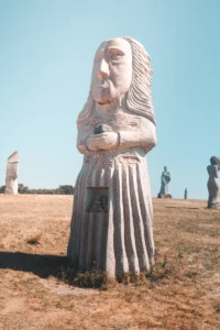 Vallée des Saints en Bretagne